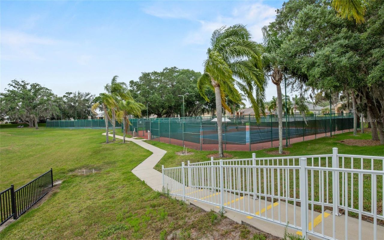 3538 Mulberry Grove Loop , Leesburg, FL 34748 Photo