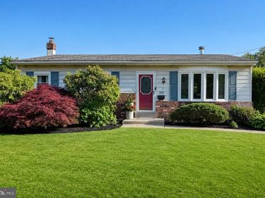 1241 HAINES AVENUE, FEASTERVILLE TREVOSE, PA 19053