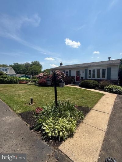 1241 HAINES AVENUE , FEASTERVILLE TREVOSE, PA 19053