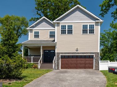 107A W CENTRAL AVENUE, PAOLI, PA 19301