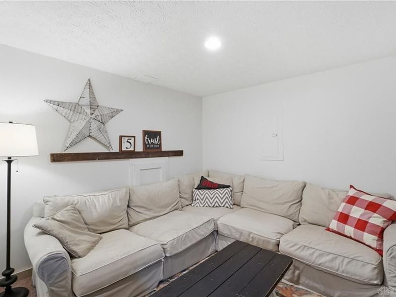 9856 Blue Spruce Drive, Clearcreek Township, OH 45066 Photo 58