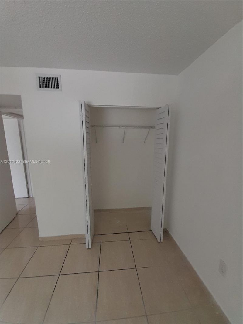 10245 NW 9th St Cir , Unit 204-9, Miami, FL 33172 Photo