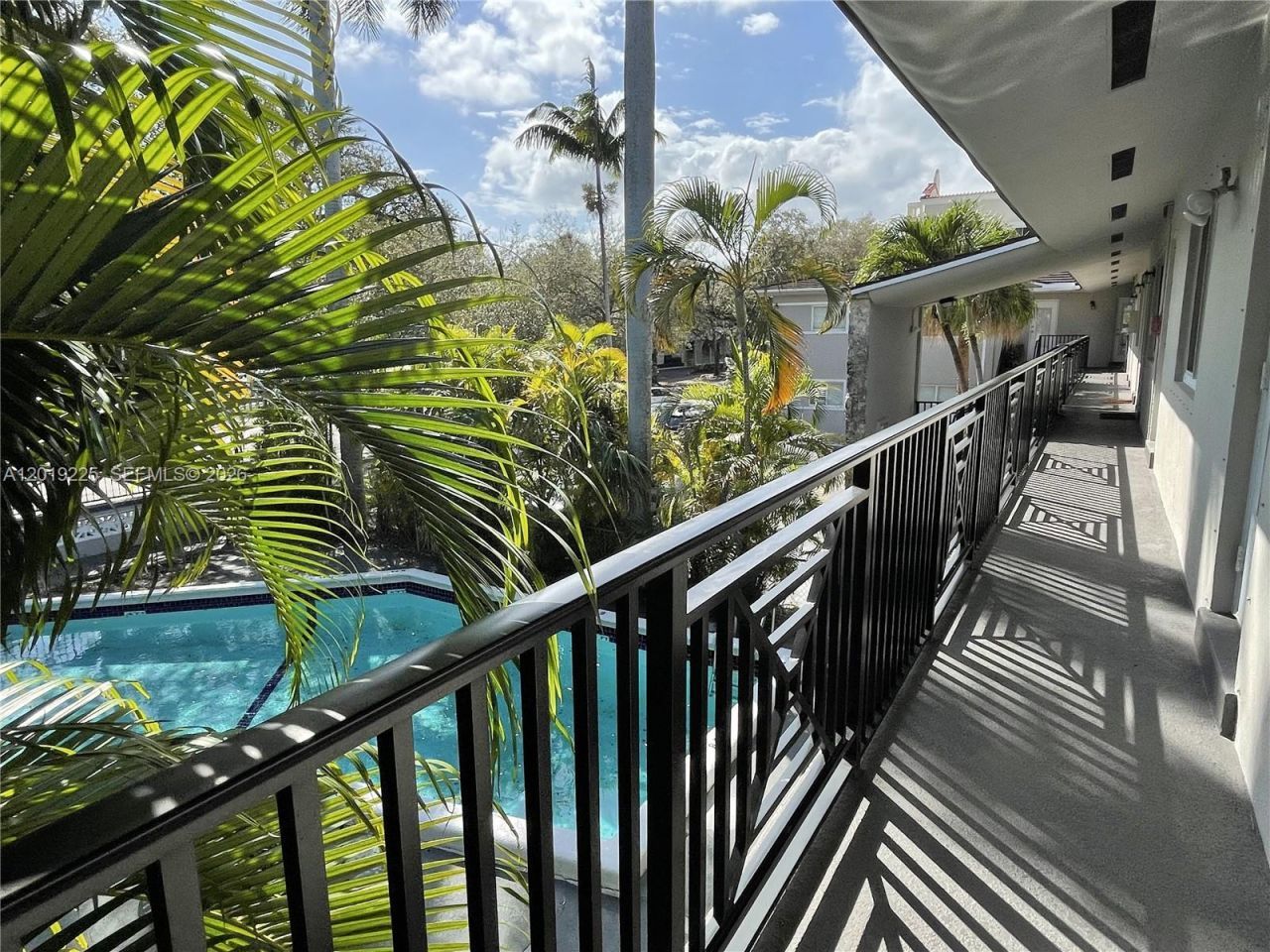 95 Edgewater Dr, Unit 207, Coral Gables, FL 33133 Photo