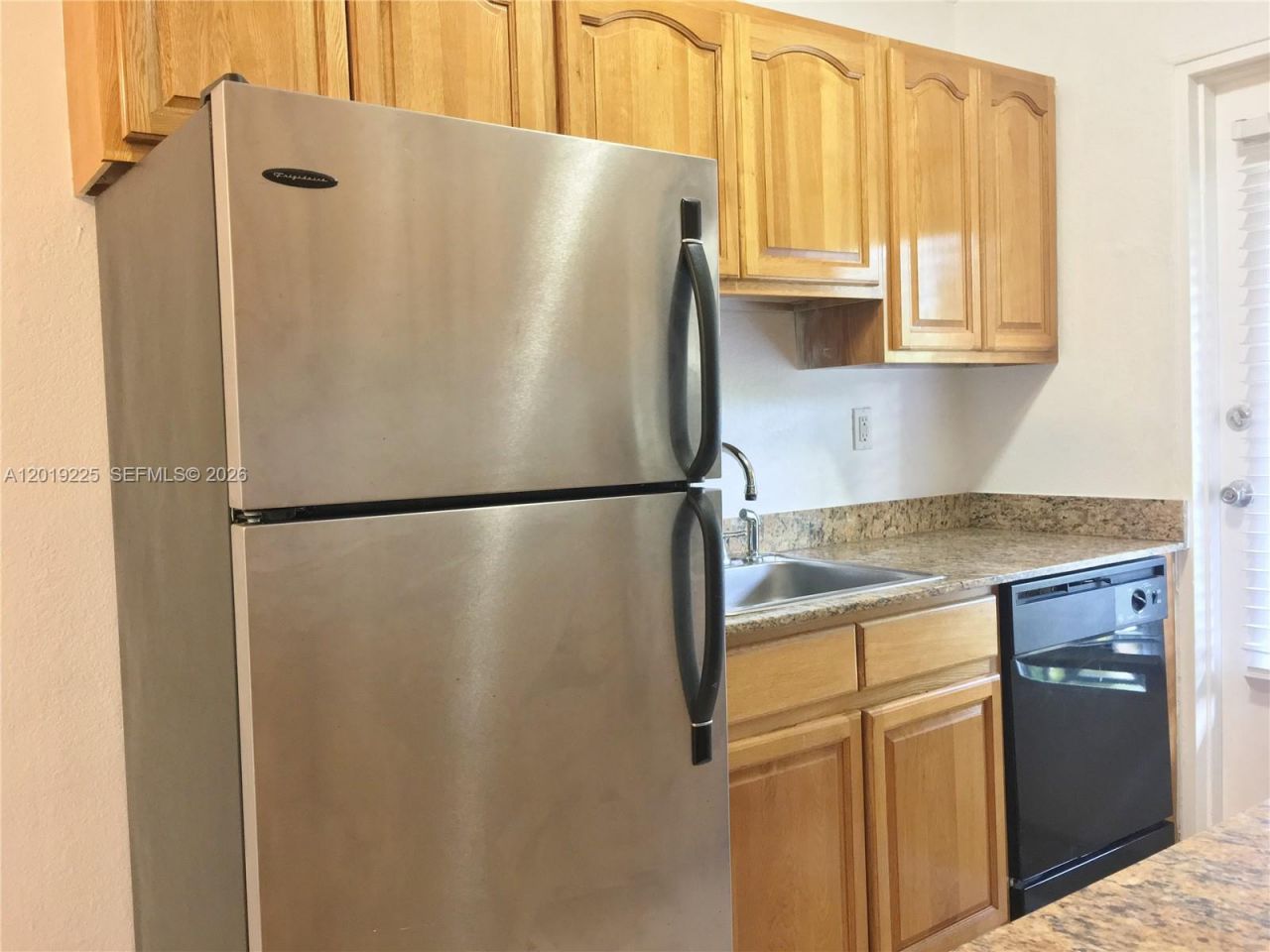 95 Edgewater Dr, Unit 207, Coral Gables, FL 33133 Photo