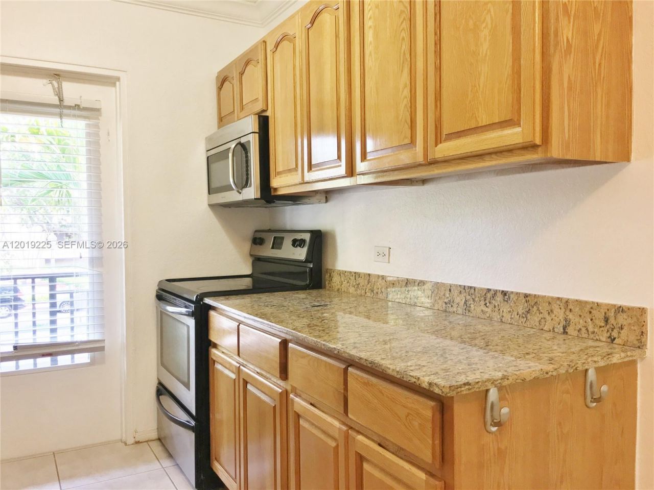 95 Edgewater Dr, Unit 207, Coral Gables, FL 33133 Photo