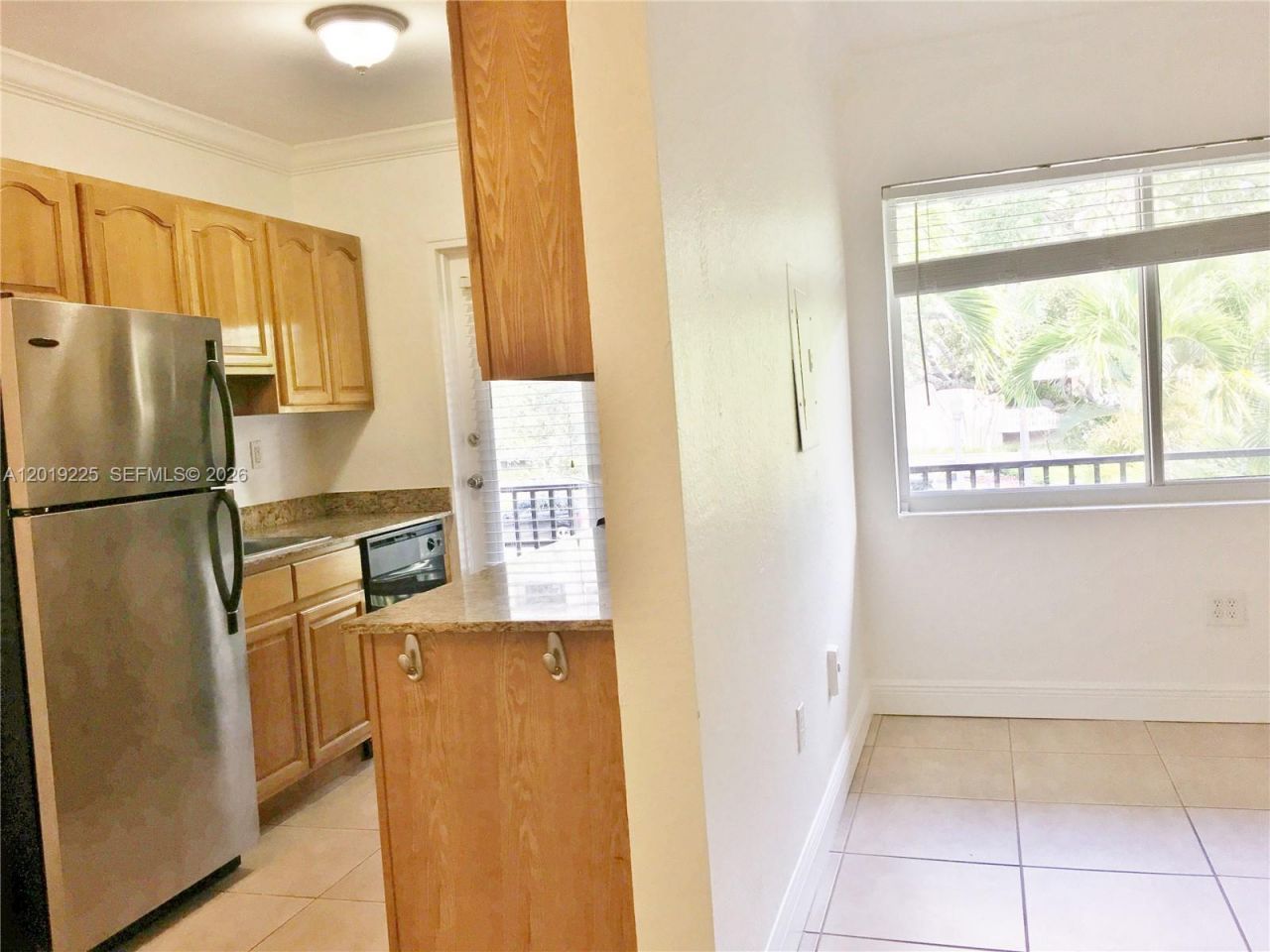 95 Edgewater Dr, Unit 207, Coral Gables, FL 33133 Photo