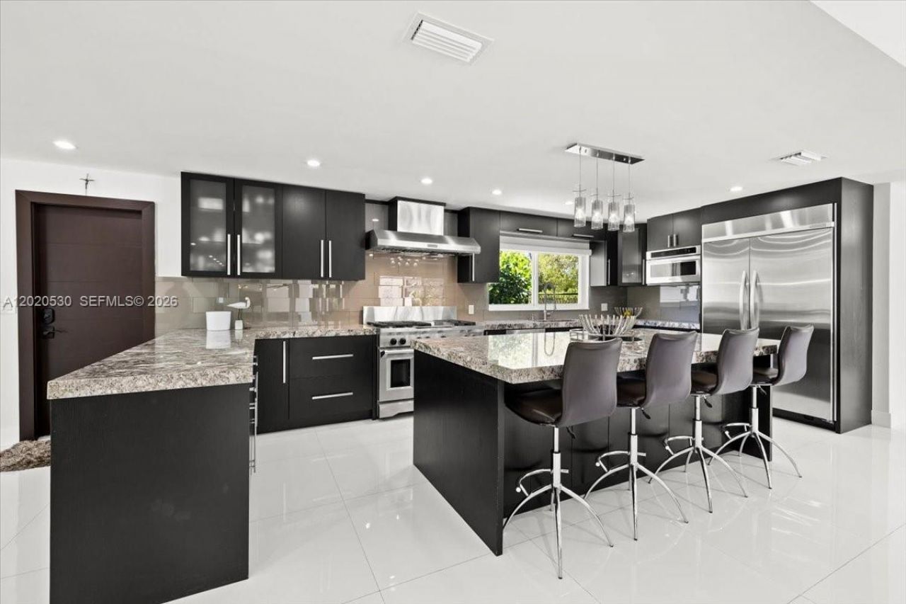 11600 SW 1st St , Plantation, FL 33325 Photo