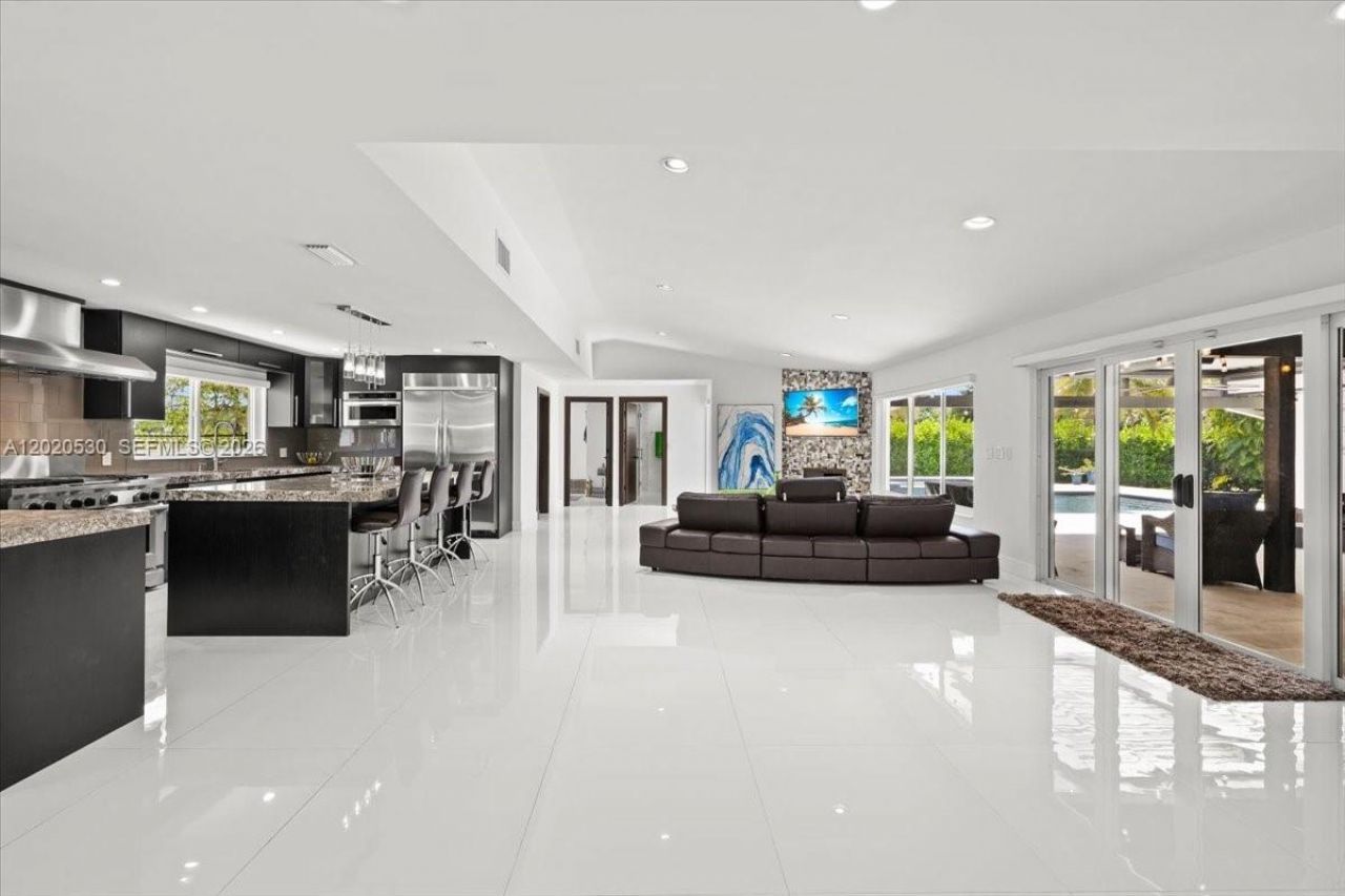 11600 SW 1st St , Plantation, FL 33325 Photo