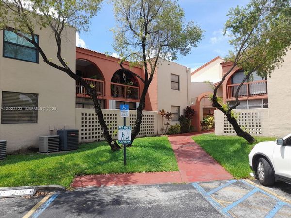 10245 NW 9th St Cir , Unit 204-9, Miami, FL 33172