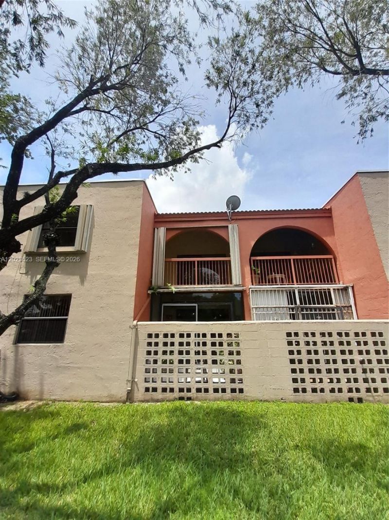 10245 NW 9th St Cir , Unit 204-9, Miami, FL 33172 Photo