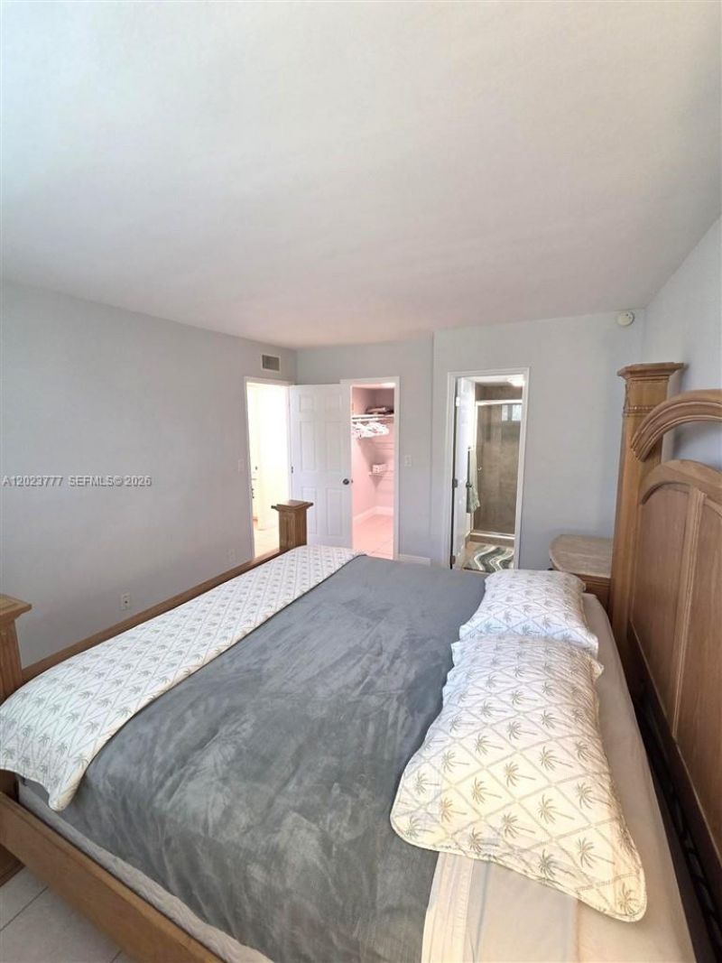 2400 NE 10th St , Unit 104, Pompano Beach, FL 33062 Photo