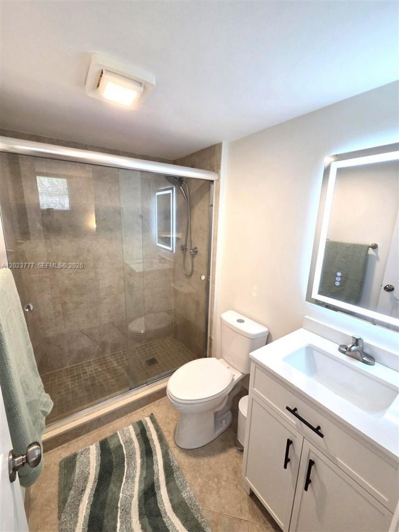 2400 NE 10th St , Unit 104, Pompano Beach, FL 33062 Photo