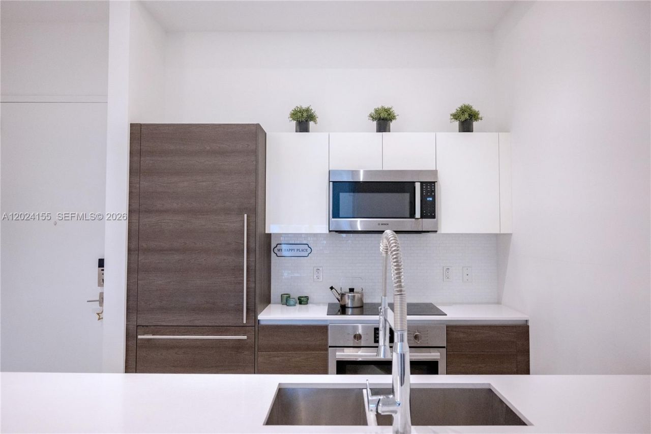 301 Altara Ave , Unit 202, Coral Gables, FL 33146 Photo