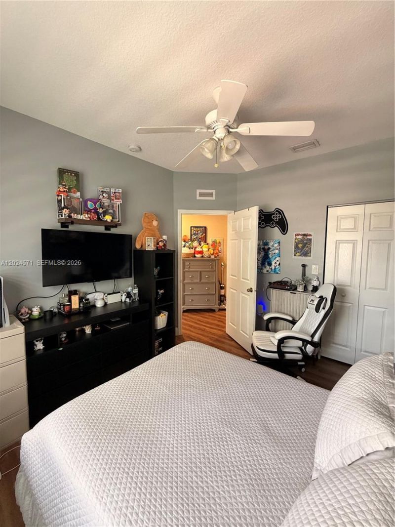 2116 NE 38th Rd , Unit 2116, Homestead, FL 33033 Photo