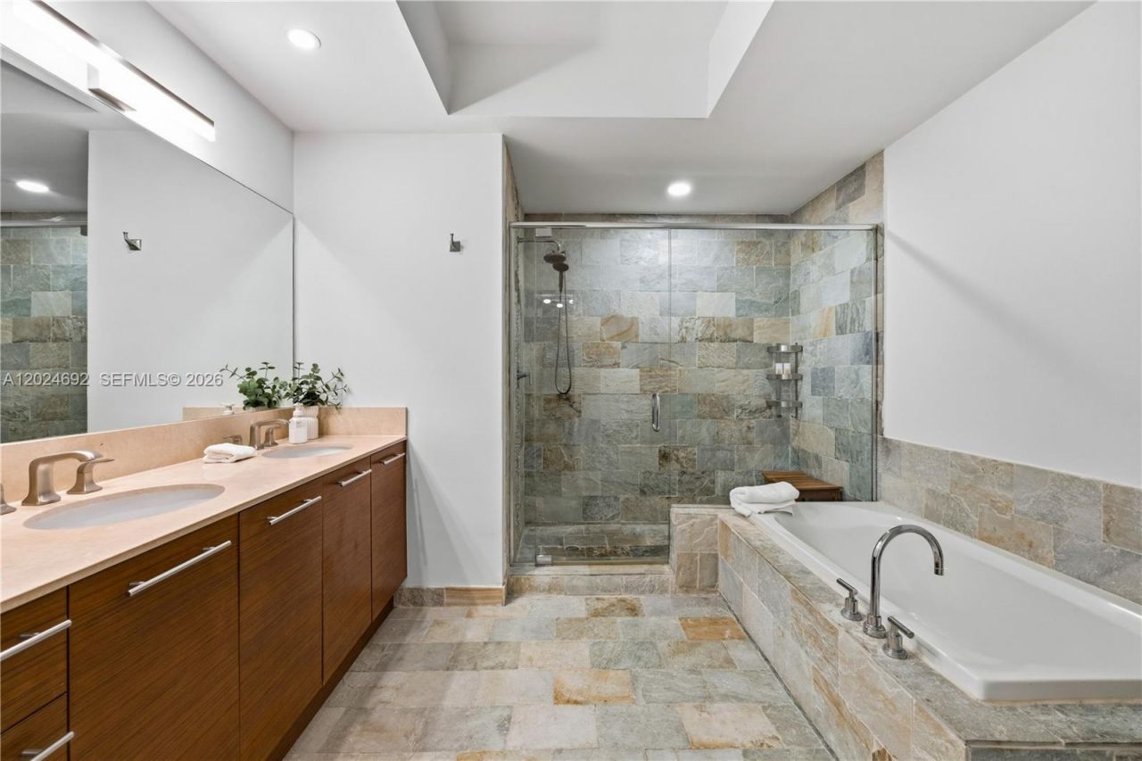 2641 N Flamingo Rd , Unit 2605N, Sunrise, FL 33323 Photo