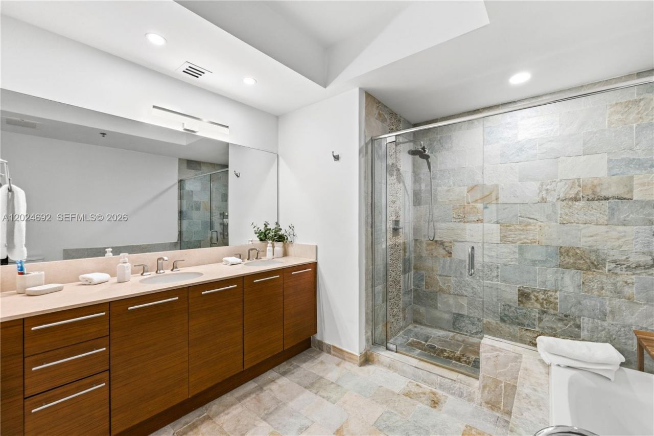 2641 N Flamingo Rd , Unit 2605N, Sunrise, FL 33323 Photo