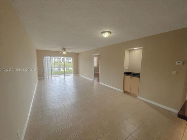 2829 N Course Dr , Unit 104, Pompano Beach, FL 33069