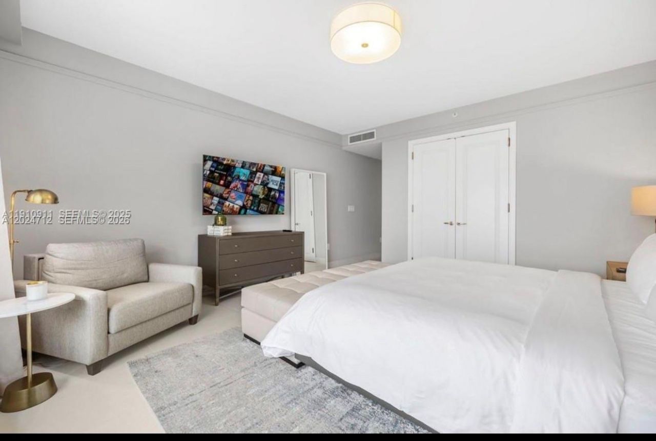 1435 Brickell Ave , Unit 3410, Miami, FL 33131 Photo