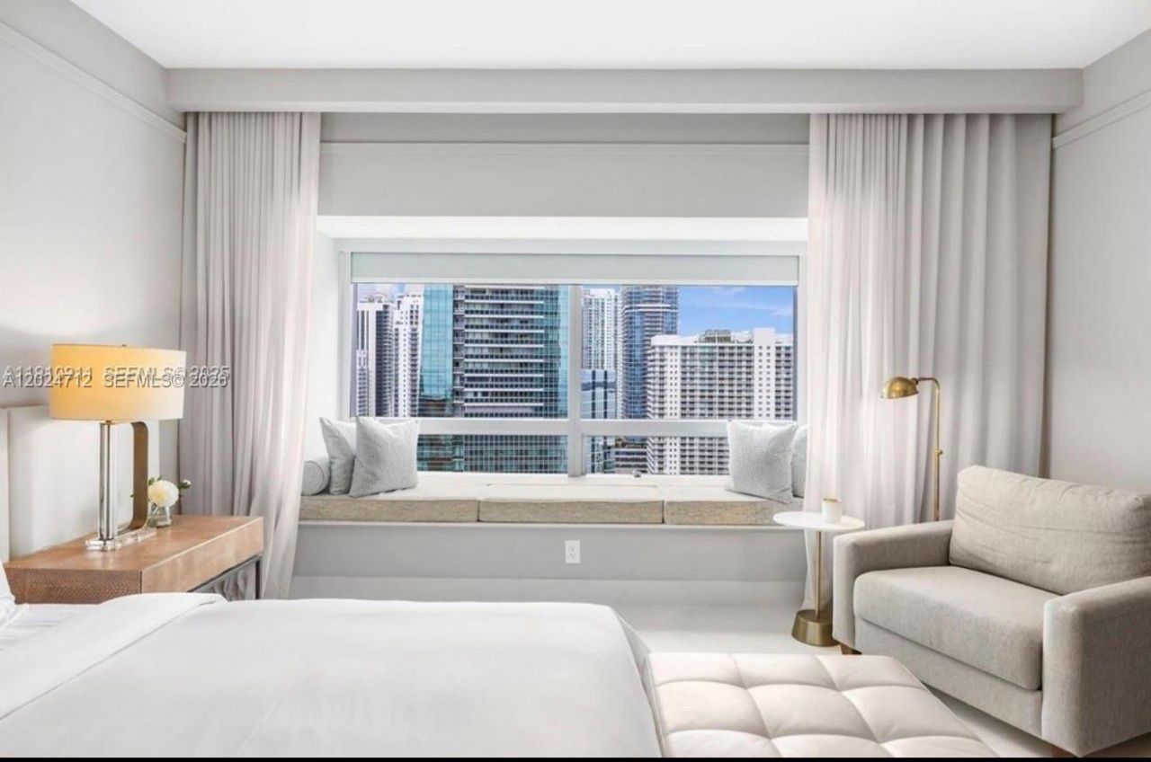 1435 Brickell Ave , Unit 3410, Miami, FL 33131 Photo