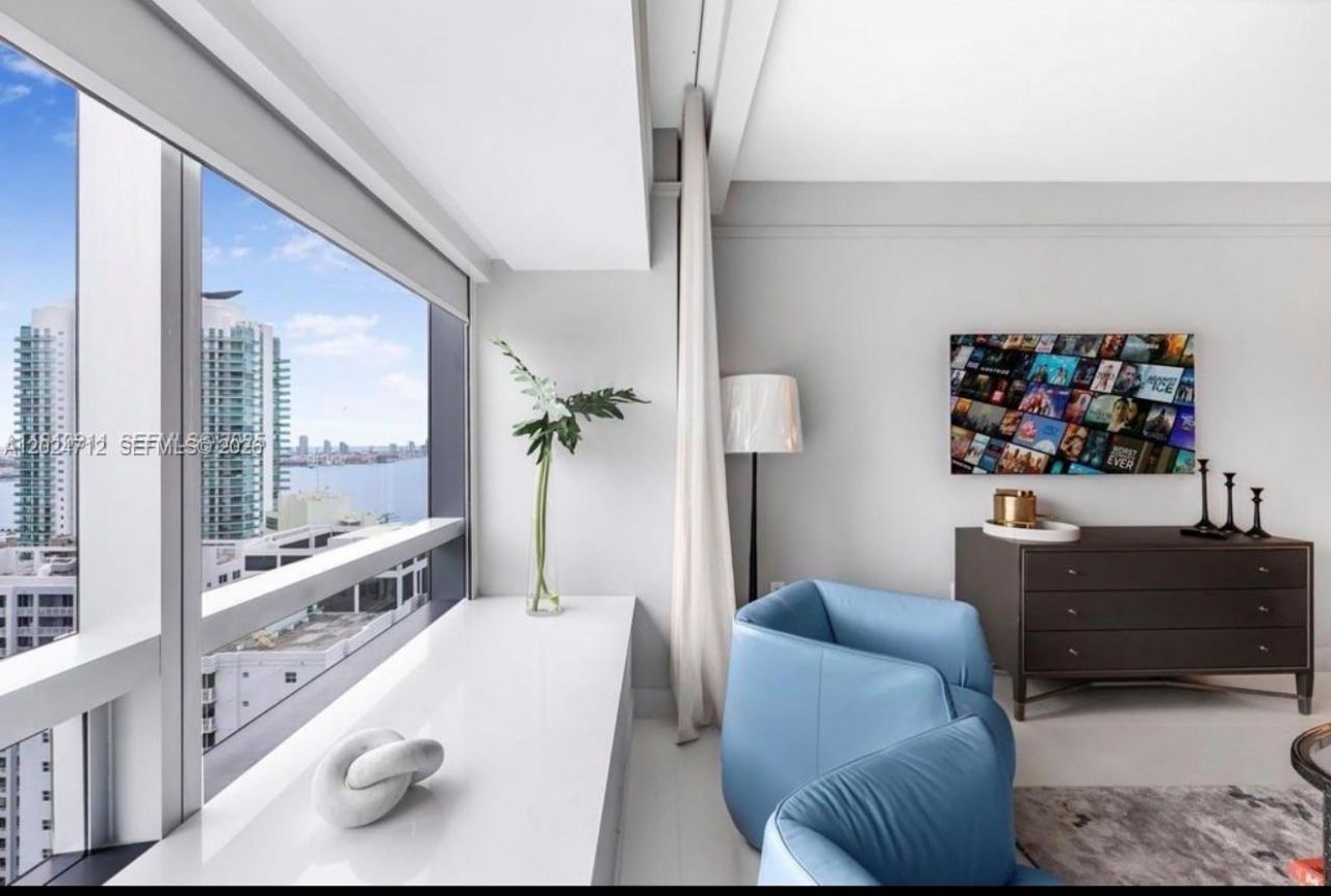 1435 Brickell Ave , Unit 3410, Miami, FL 33131 Photo
