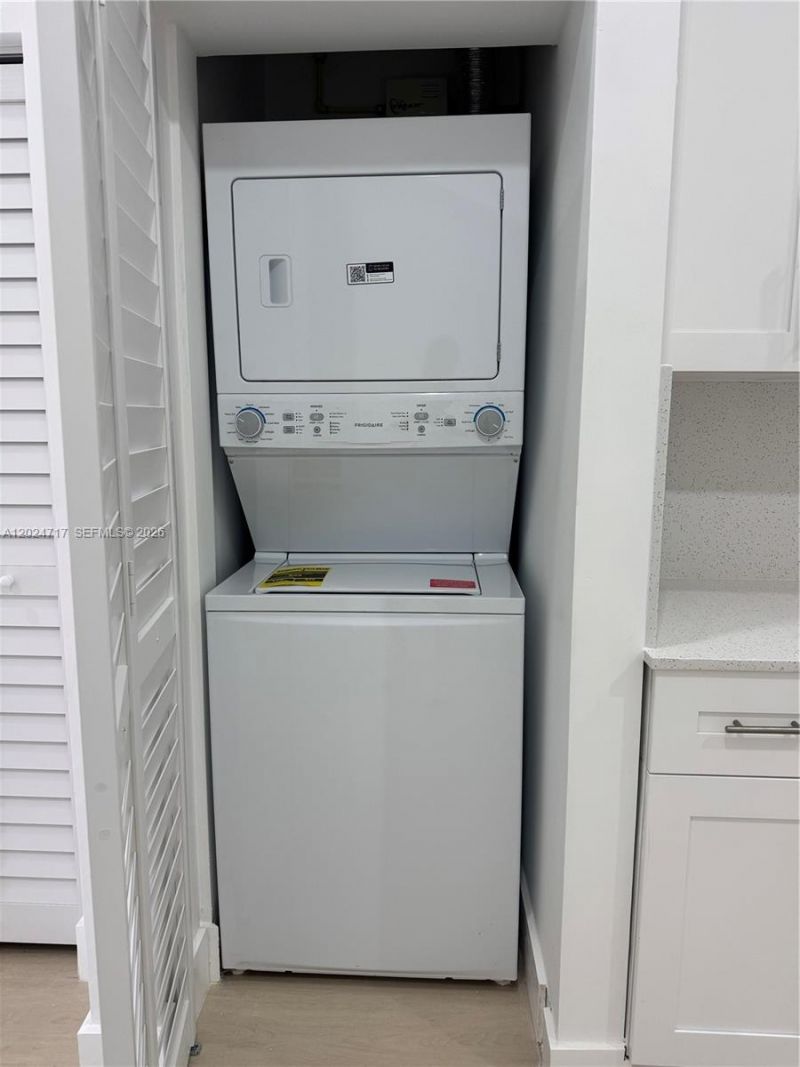 2798 SW 33rd Ave , Unit 2798, Miami, FL 33133 Photo