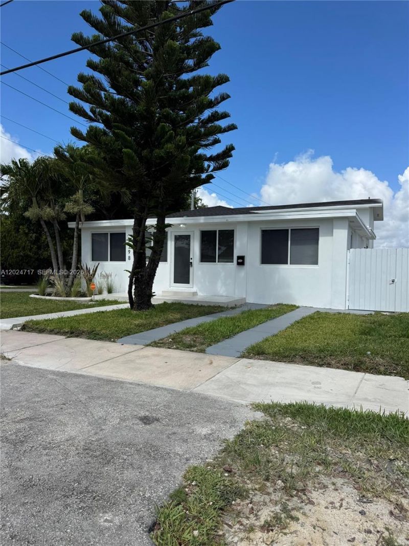 2798 SW 33rd Ave , Unit 2798, Miami, FL 33133 Photo