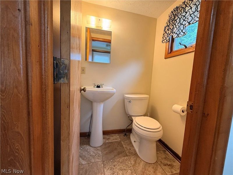13 Burton Avenue NW, Massillon, OH 44646 Photo 18