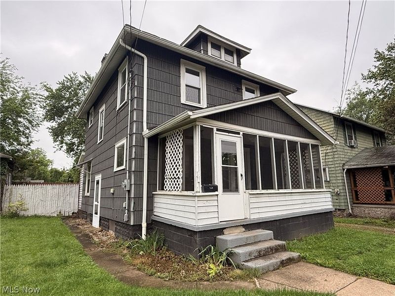13 Burton Avenue NW, Massillon, OH 44646 Photo 2