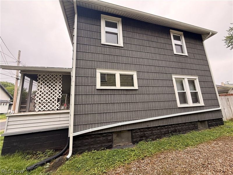 13 Burton Avenue NW, Massillon, OH 44646 Photo 4