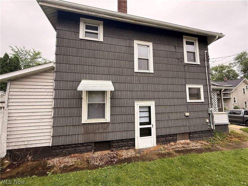13 Burton Avenue NW, Massillon, OH 44646 Photo 5
