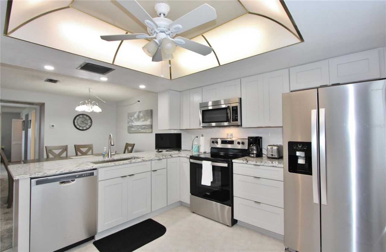 9635 Greenskeeper Drive, New Port Richey, FL 34655 Photo