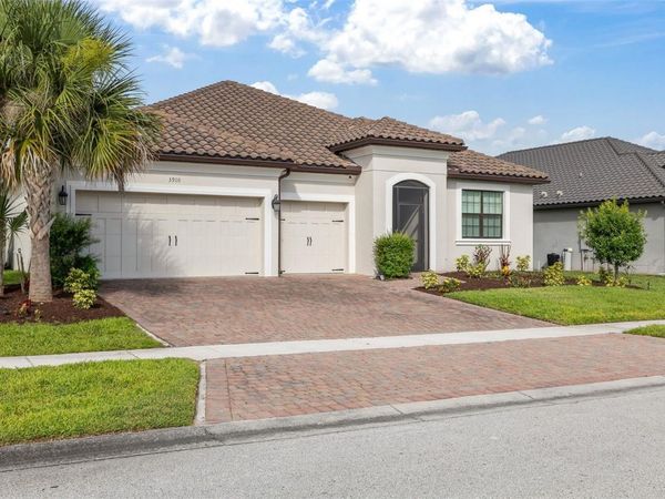 3910 REDFIN PLACE , KISSIMMEE, FL 34746