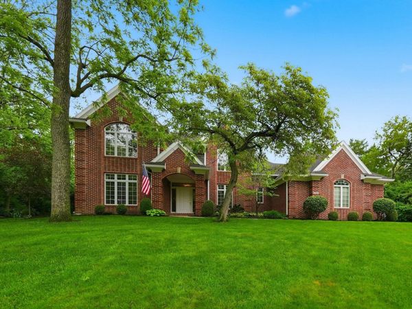 5201 W Deerbrook Drive, Muncie, IN 47304
