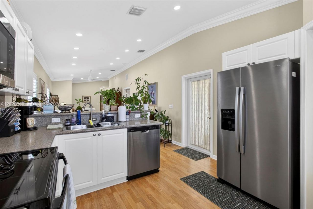 2368 Windjammer Way, West Palm Beach, FL 33411 Photo