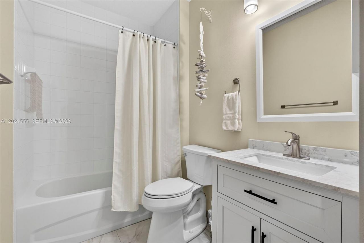 2368 Windjammer Way, West Palm Beach, FL 33411 Photo