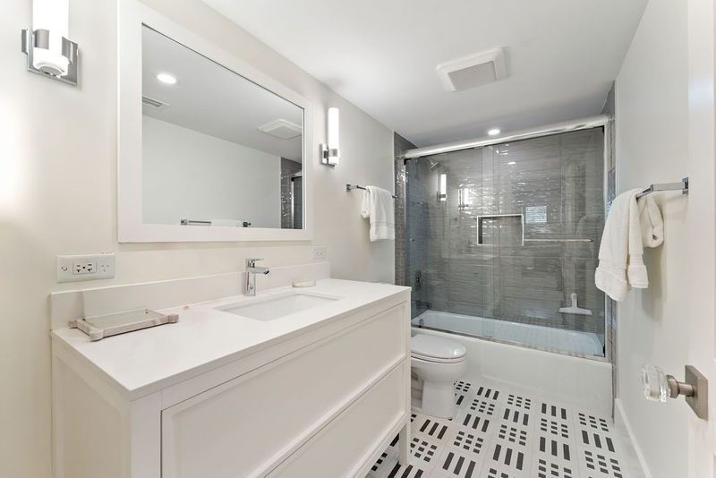 1616 Ocean Drive, Unit 107, Vero Beach, FL 32963 Photo