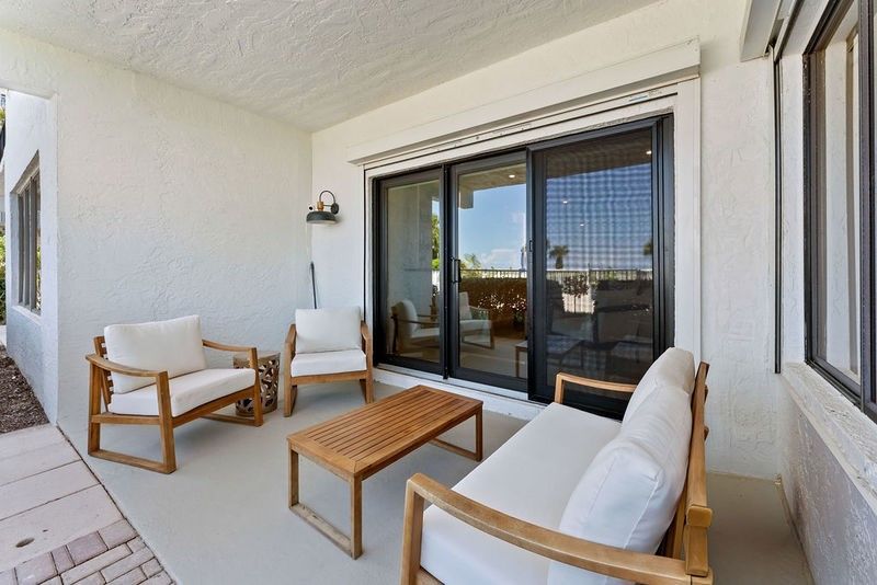 1616 Ocean Drive, Unit 107, Vero Beach, FL 32963 Photo