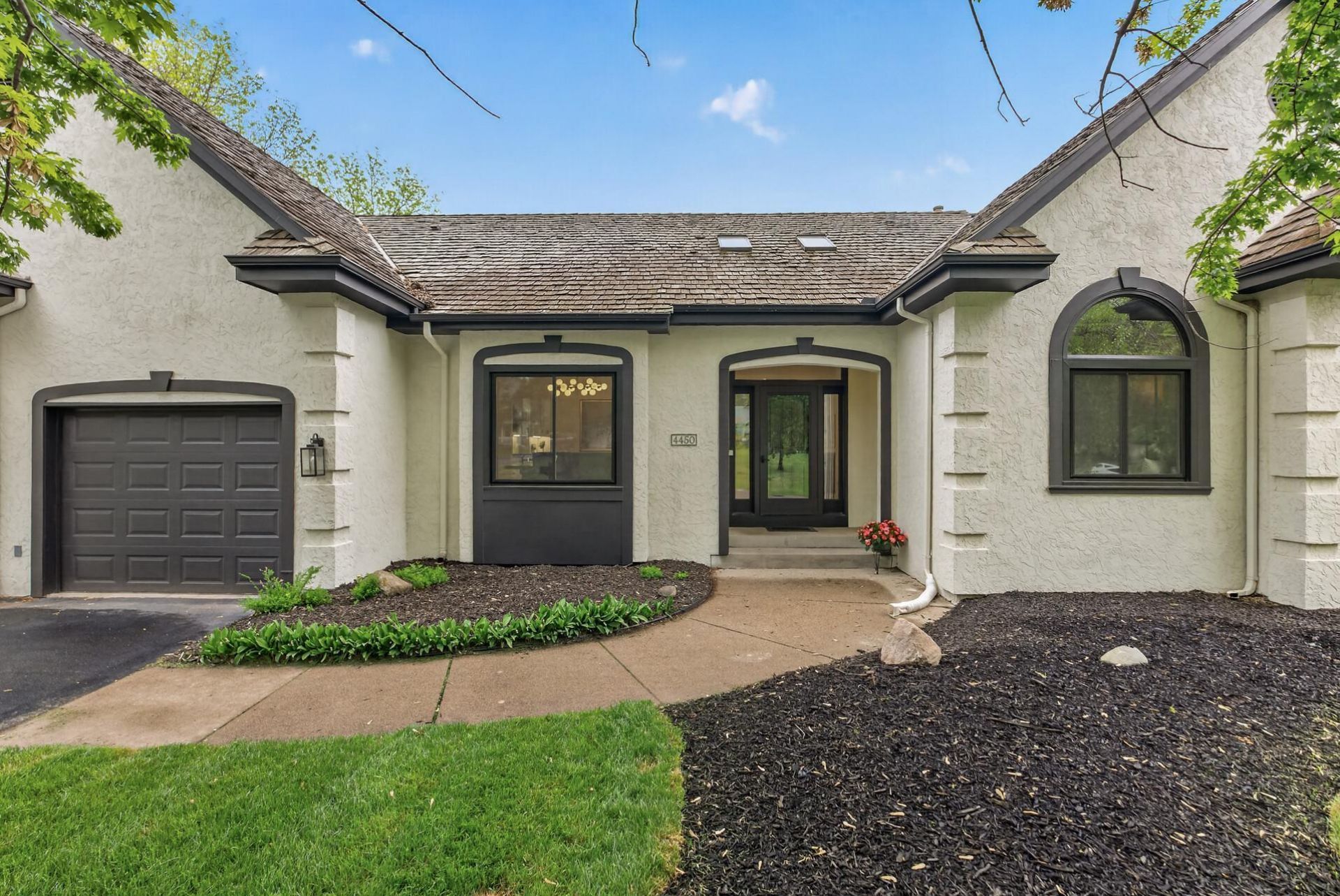 4450 Norwood Lane N, Plymouth, MN 55442 Main Photo