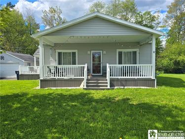 6 Brooklyn, Portville, NY 14770