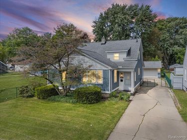 253 N Rose Street, Mt. Clemens, MI 48043
