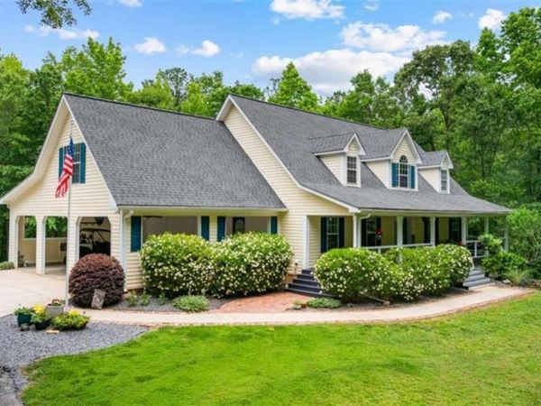 128 Byrom Road , Senoia, GA 30276