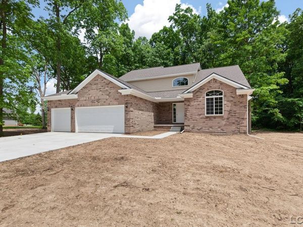 3520 Sicilia , Tecumseh, MI 49286