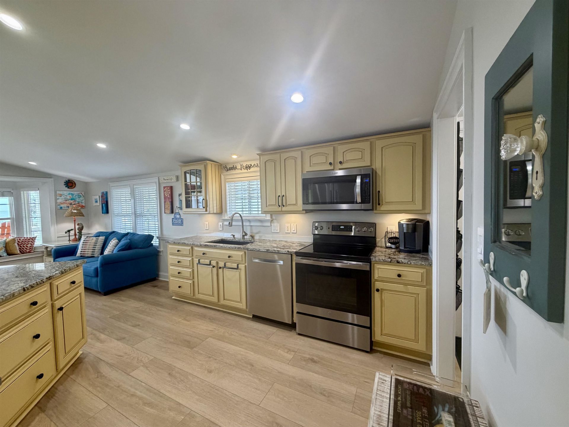 1914 Lark Dr.  Photo 14