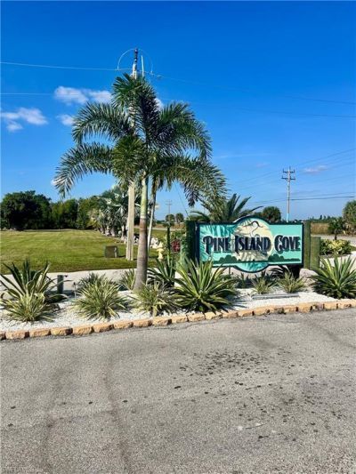 7150 Ladyfish Dr, Saint James City, FL 33956 Photo