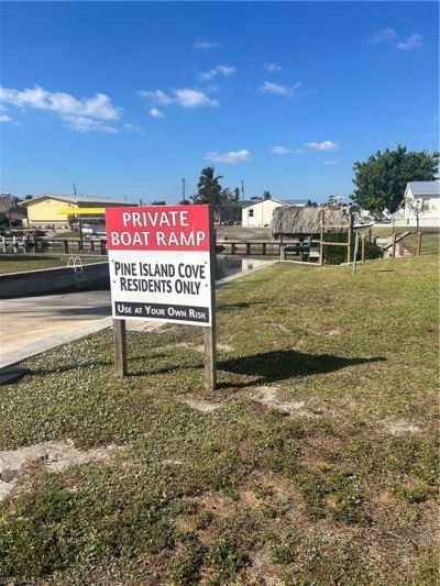 7150 Ladyfish Dr, Saint James City, FL 33956 Photo