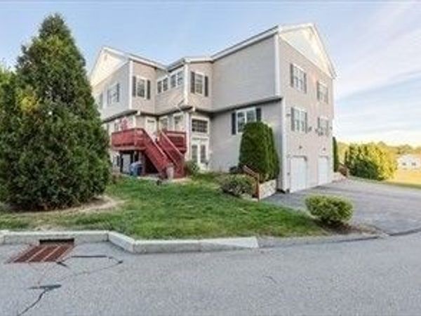 8 Patriot Blvd, Unit 8, Hopkinton, MA 01748