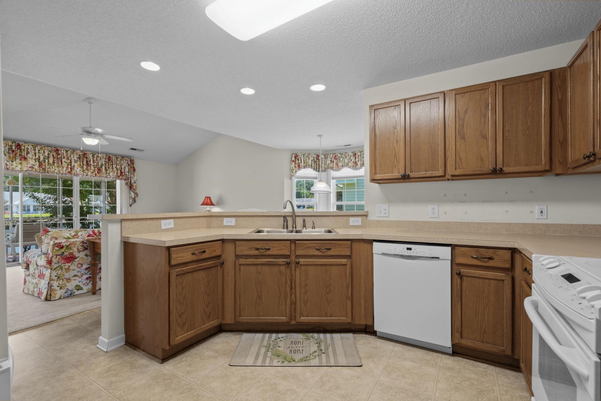 1045 Vestry Dr. Photo 20