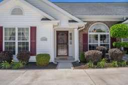 1045 Vestry Dr. photo 4