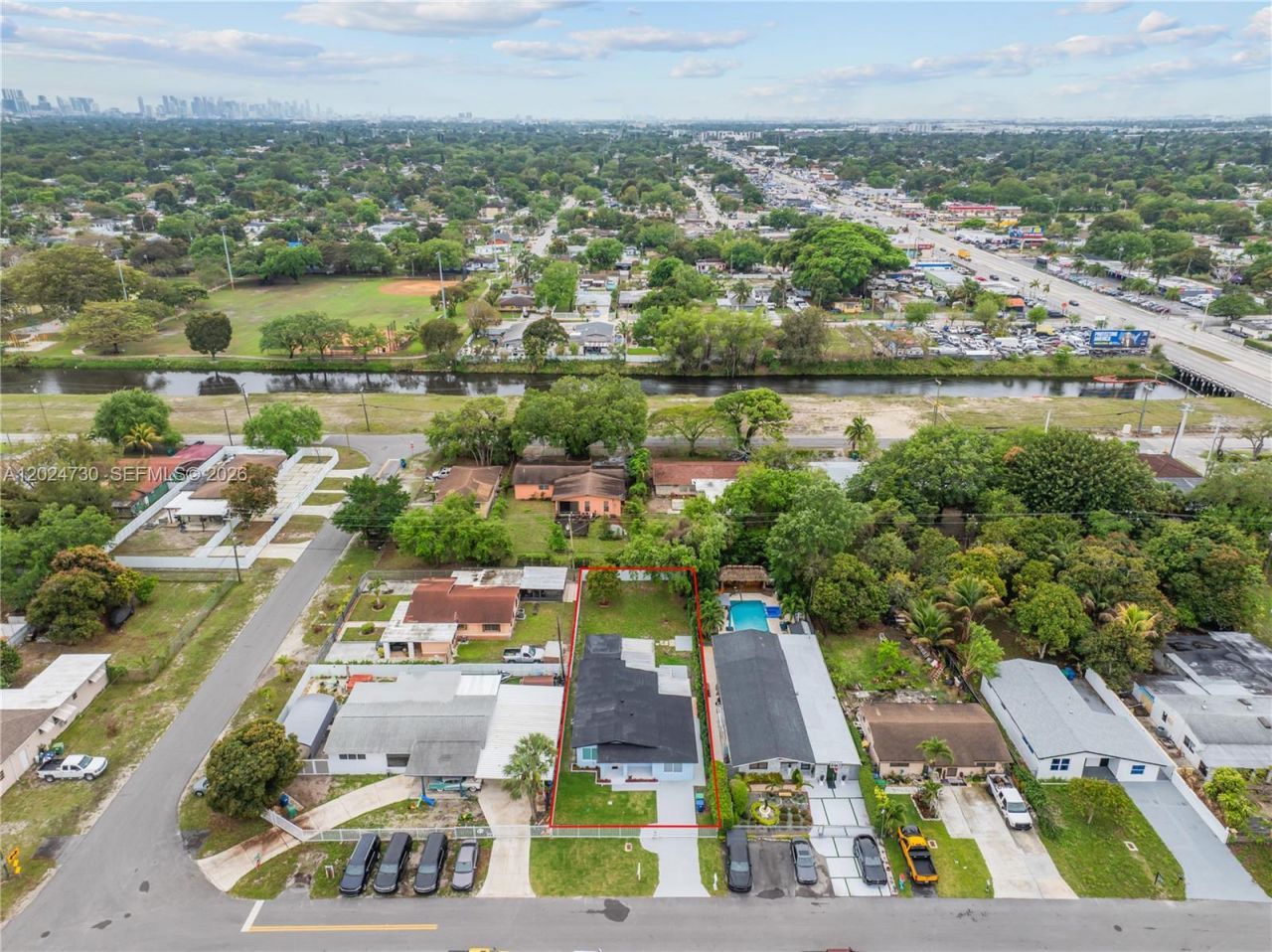 2520 NW 108th St , Miami, FL 33167 Photo
