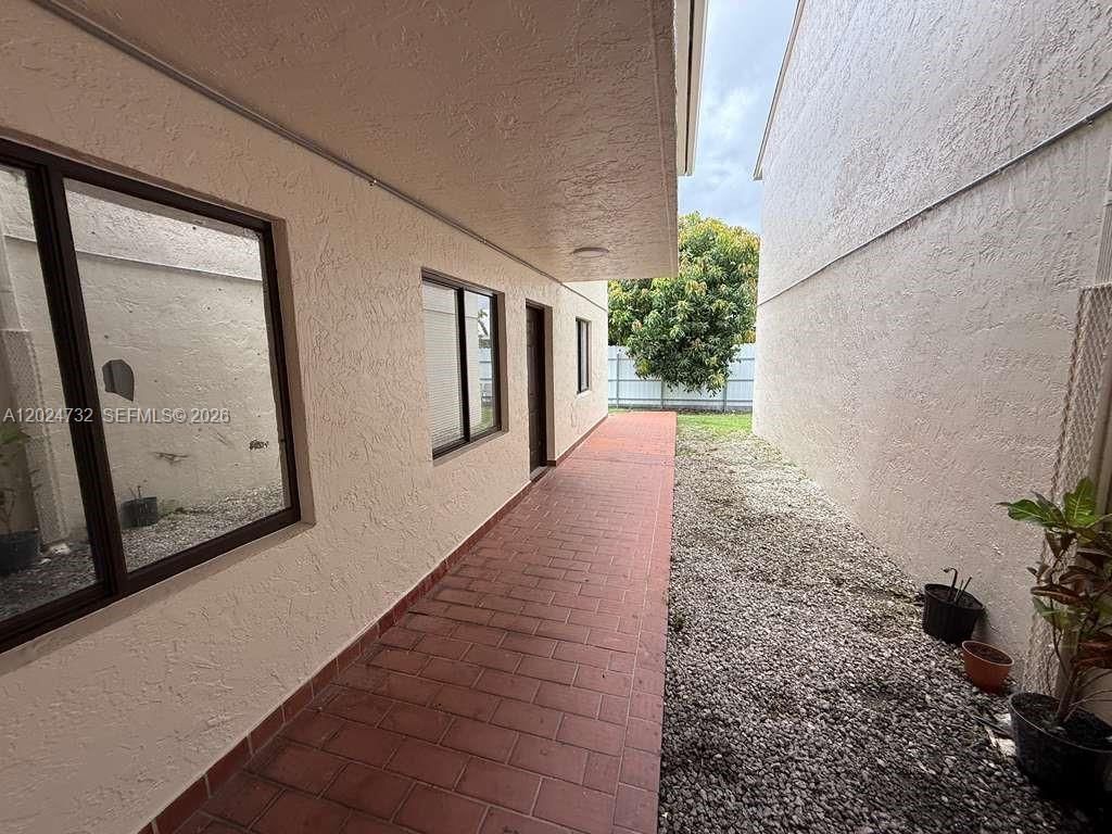 6278 W 22nd Ct, Unit 7, Hialeah, FL 33016 Photo